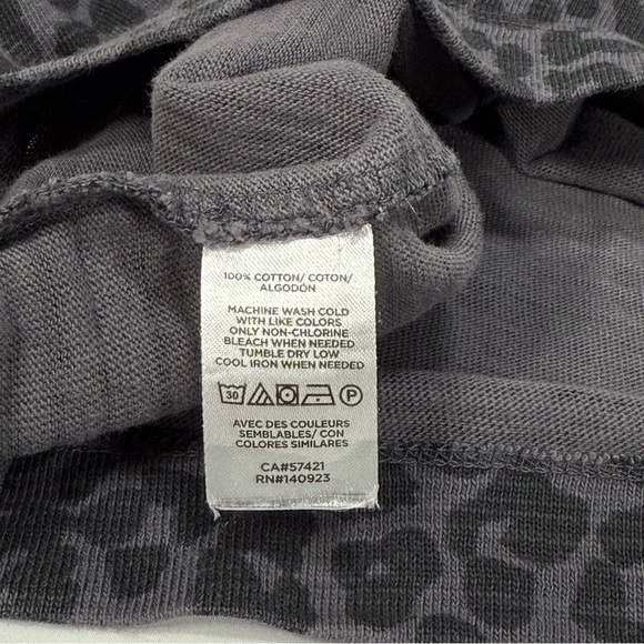 Loft Women's Lightweight Sweatshirt XS Extra Small Cheetah Print Shirt Popover - Picture 4 of 5